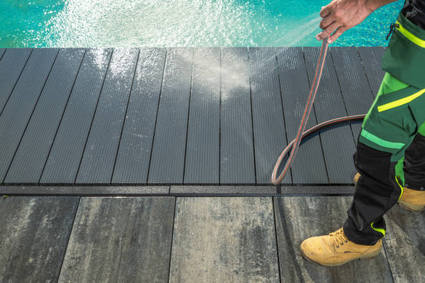 Best Best Pressure Washing Companies  in Ixonia, WI
